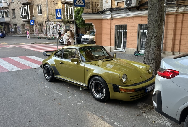 Porsche 930 Turbo