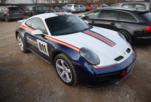 Porsche 992 Dakar