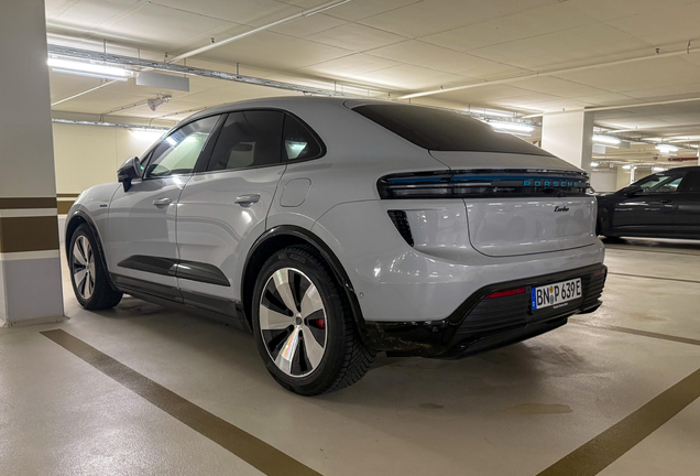 Porsche Macan EV Turbo