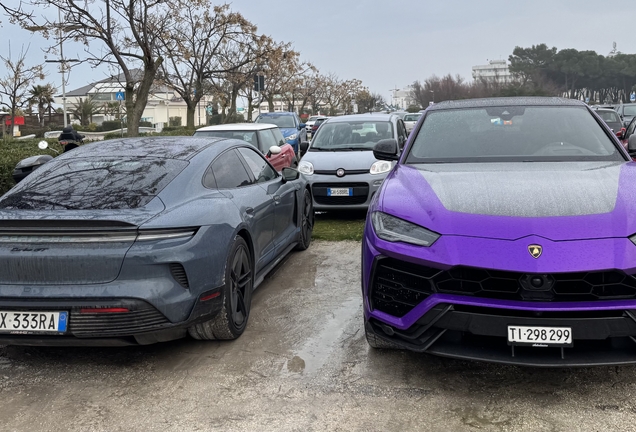 Porsche Taycan Turbo GT