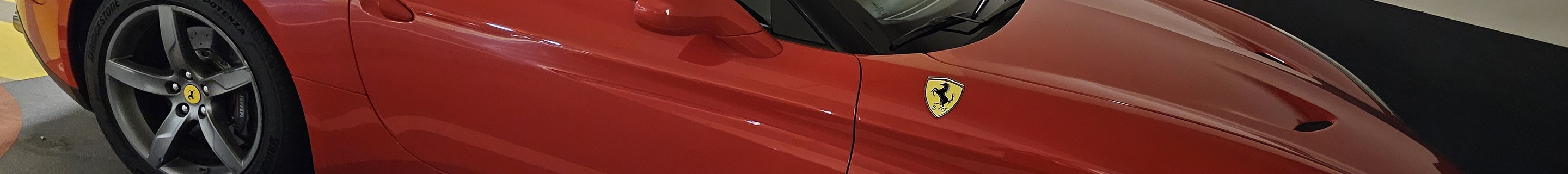 Ferrari California T