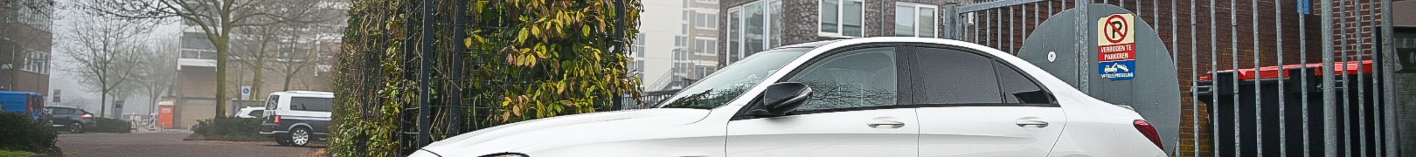 Mercedes-AMG C 63 S W205