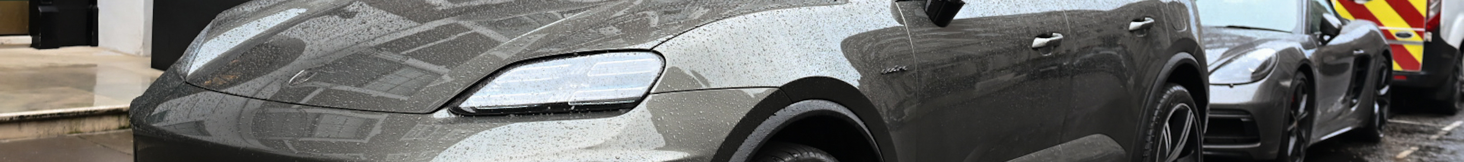 Porsche Macan EV Turbo
