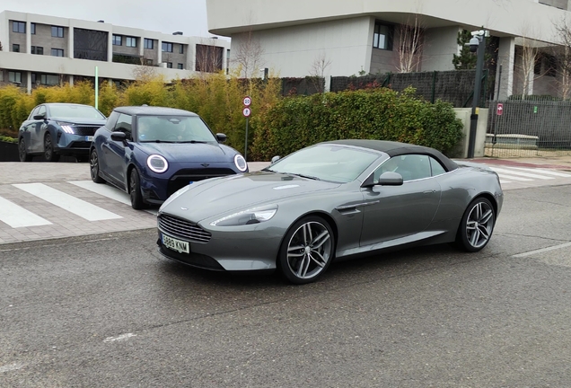 Aston Martin DB9 Volante 2013