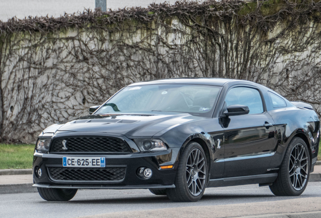 Ford Mustang Shelby GT500 2011