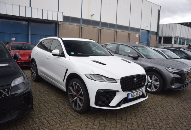 Jaguar F-PACE SVR 2021