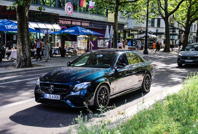 Mercedes-AMG E 63 S W213