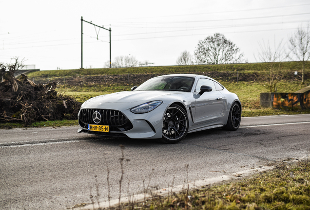 Mercedes-AMG GT 63 C192