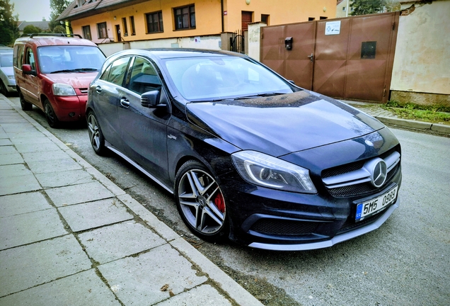 Mercedes-Benz A 45 AMG