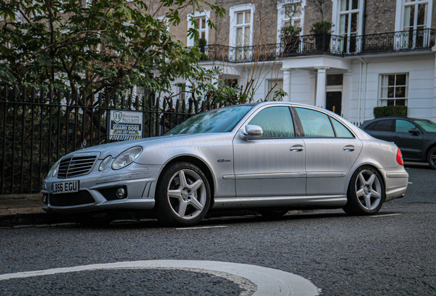 Mercedes-Benz E 63 AMG