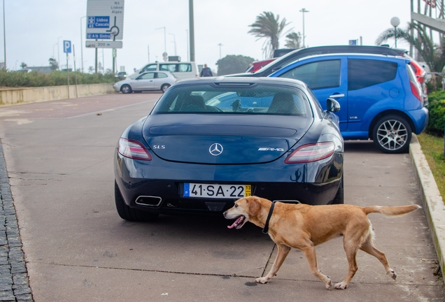 Mercedes-Benz SLS AMG