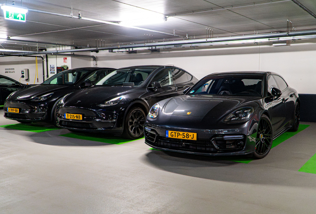 Porsche 971 Panamera Turbo S E-Hybrid Sport Turismo MkII