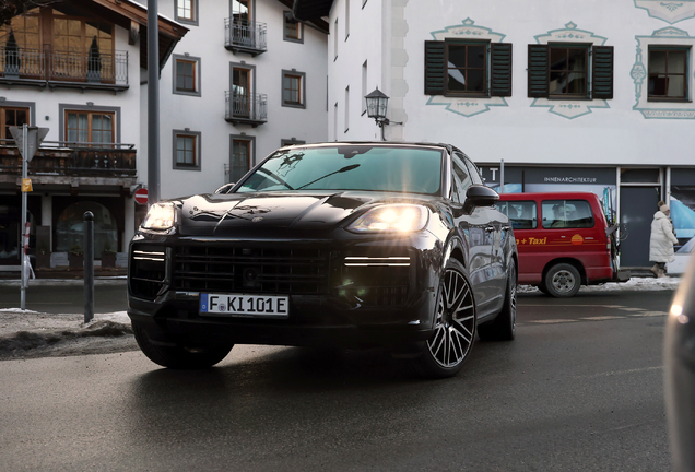 Porsche 9YA Cayenne Turbo E-Hybrid