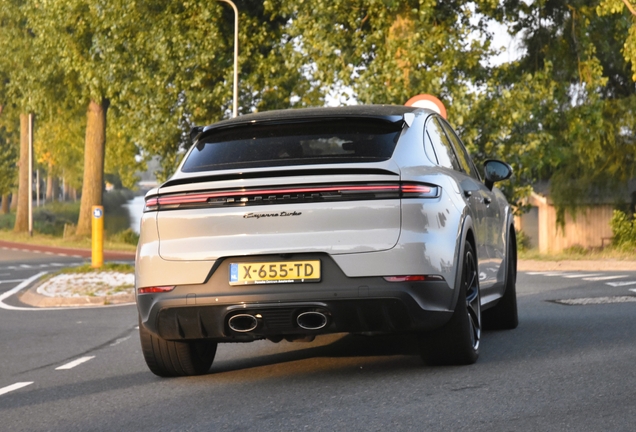 Porsche Cayenne Coupé Turbo E-Hybrid