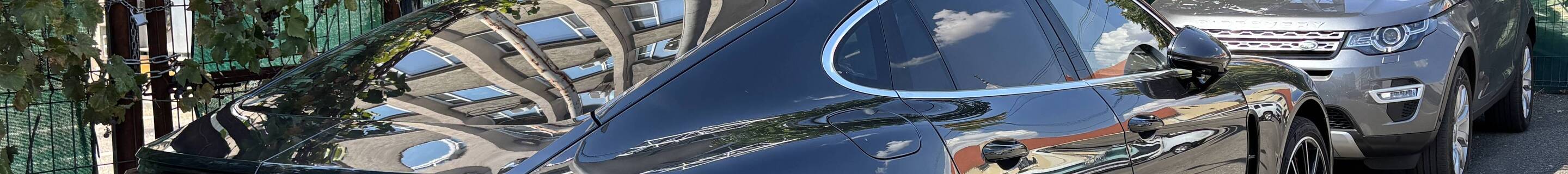 Porsche 971 Panamera Turbo MkI