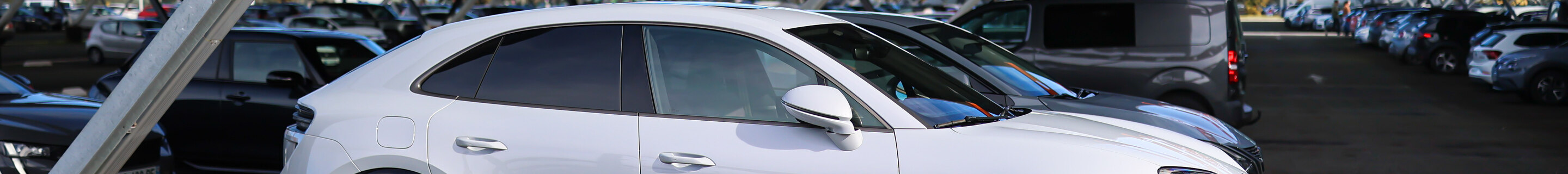 Porsche Macan EV Turbo