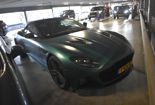 Aston Martin DBS Superleggera Volante