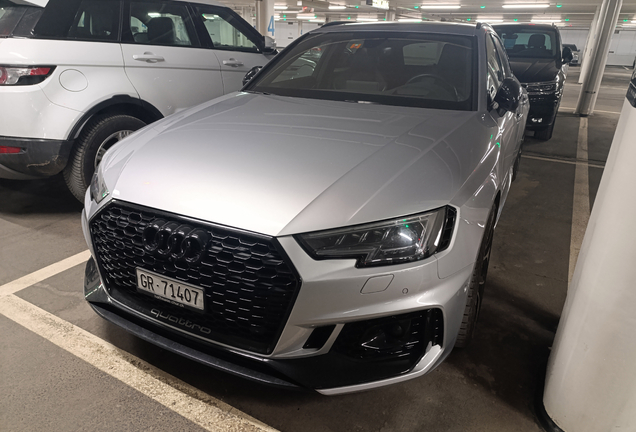 Audi RS4 Avant B9