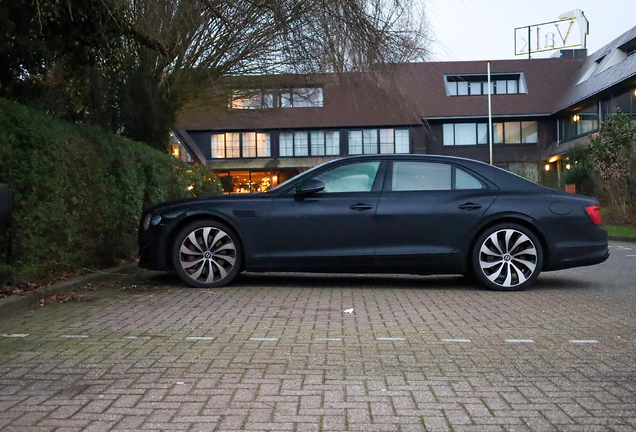 Bentley Flying Spur Hybrid