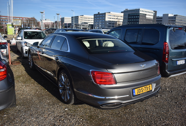 Bentley Flying Spur W12 2022 Mulliner