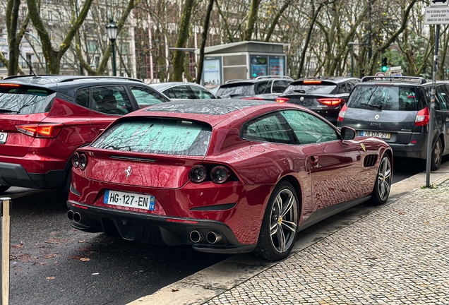 Ferrari GTC4Lusso