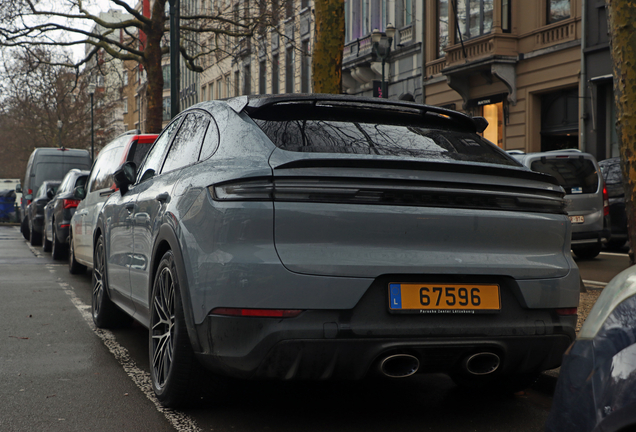 Porsche Cayenne Coupé Turbo E-Hybrid