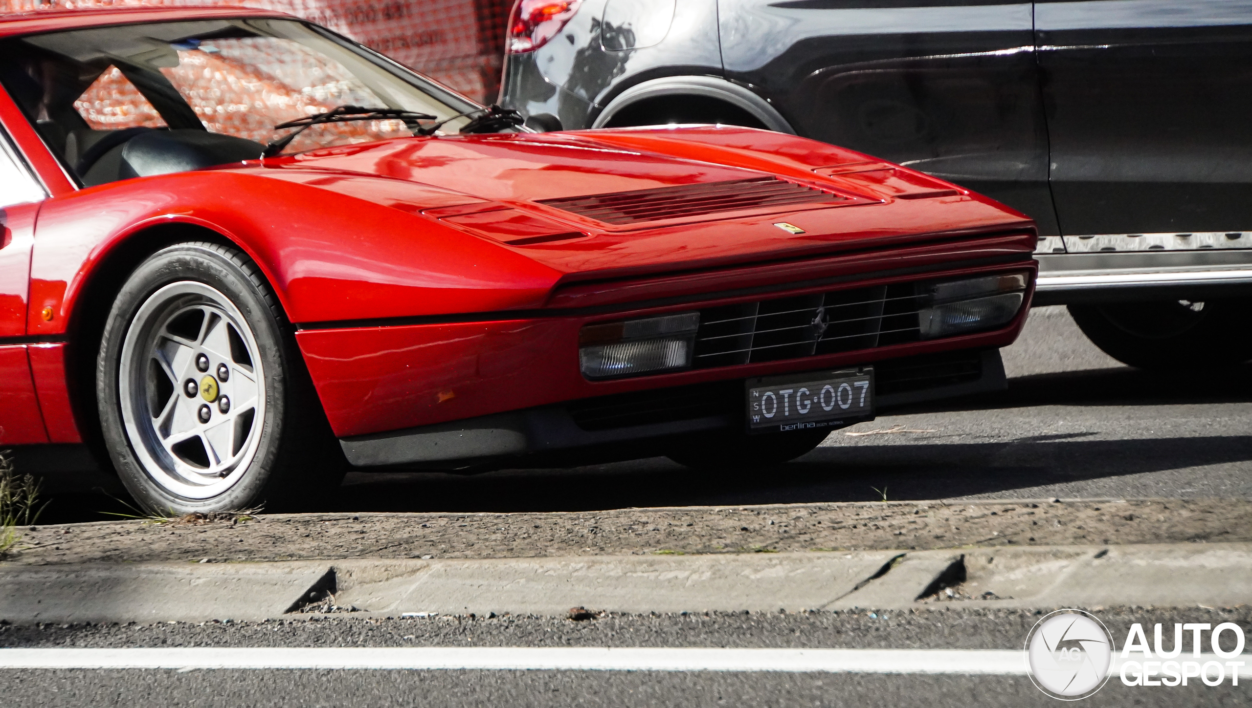 Ferrari 328 GTB