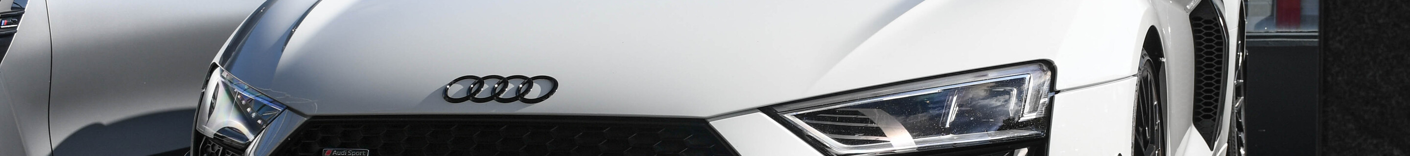 Audi R8 V10 Plus 2015