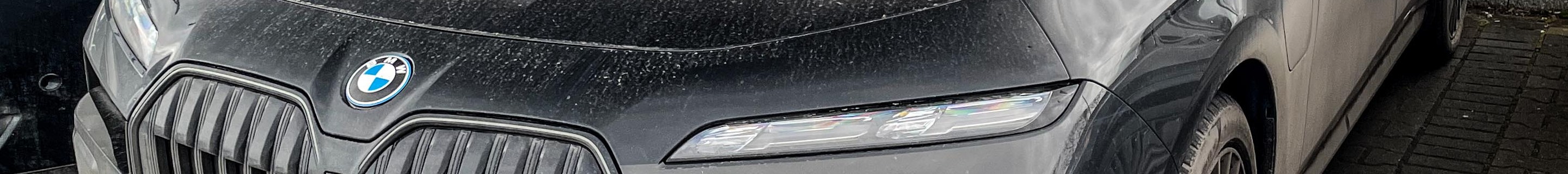 BMW M760e xDrive