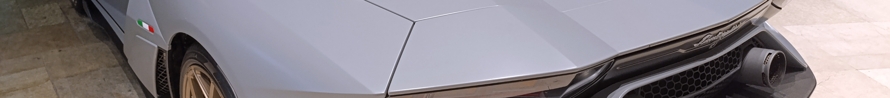 Lamborghini Aventador LP780-4 Ultimae Roadster