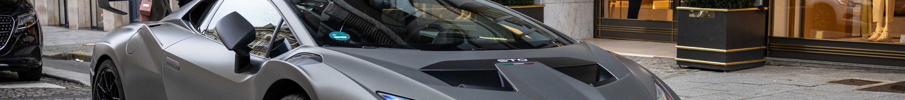 Lamborghini Huracán LP640-2 STO