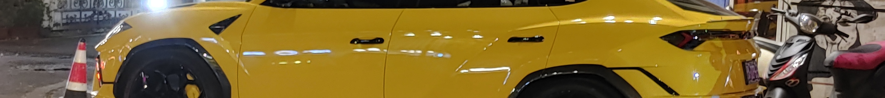 Lamborghini Urus Performante