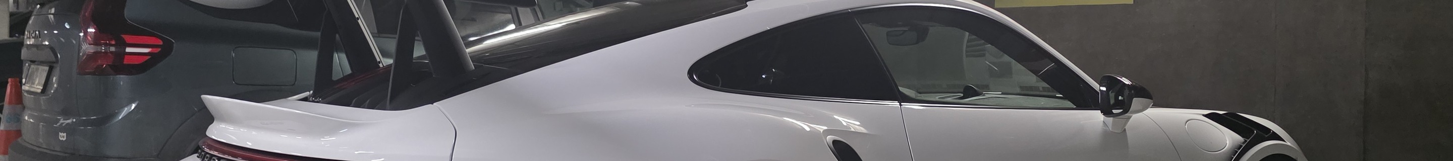 Porsche 992 GT3 RS MkI Weissach Package