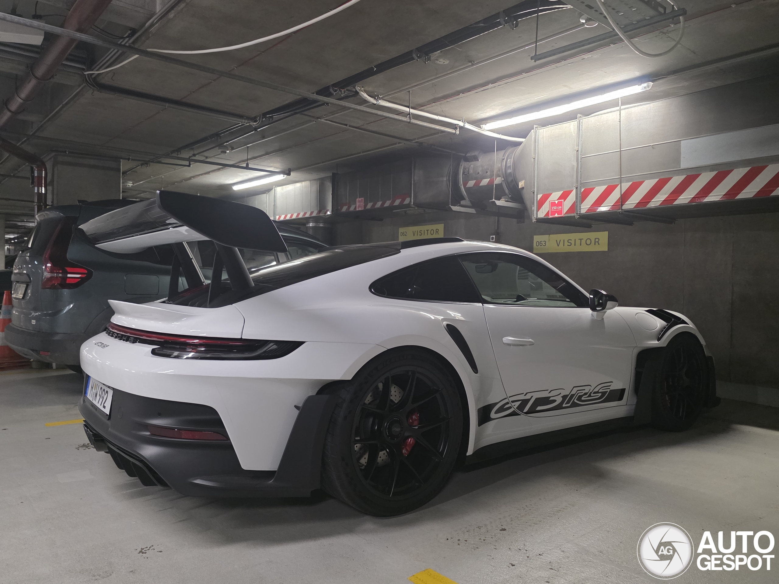 Porsche 992 GT3 RS MkI Weissach Package