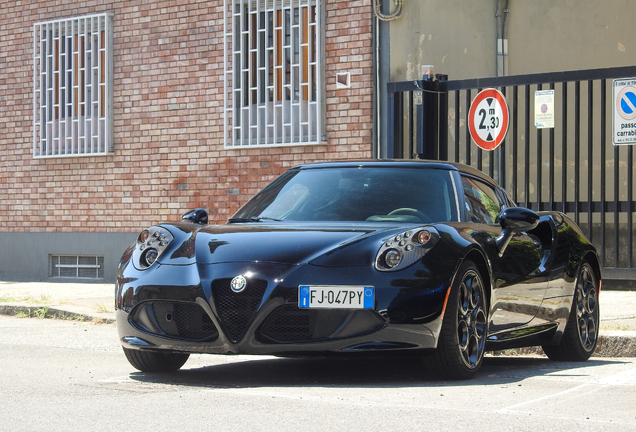 Alfa Romeo 4C Coupé