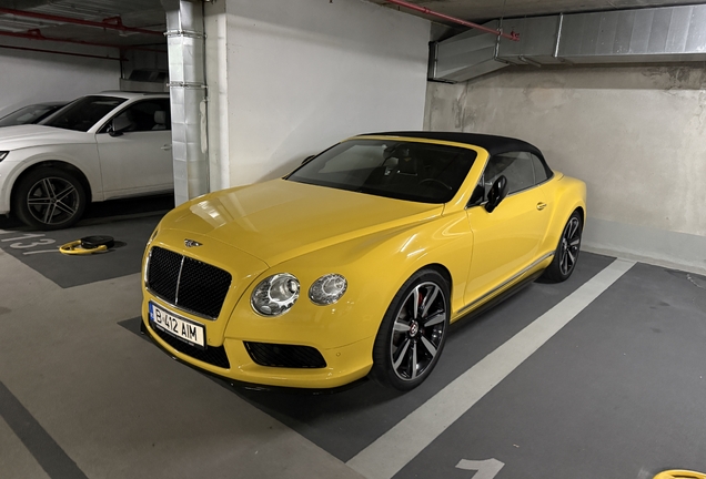 Bentley Continental GTC V8