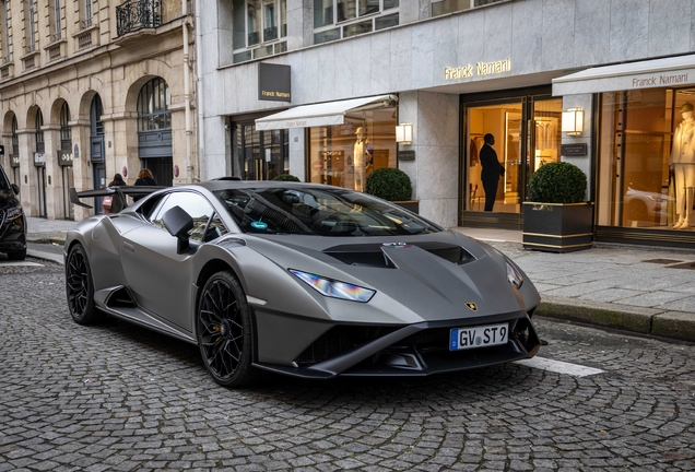 Lamborghini Huracán LP640-2 STO