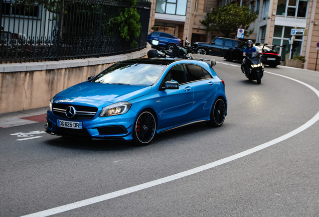 Mercedes-Benz A 45 AMG