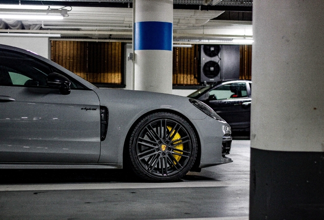 Porsche 971 Panamera Turbo S E-Hybrid Sport Turismo MkI
