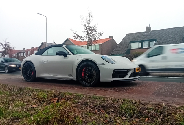 Porsche 992 Carrera 4 GTS Cabriolet MkI