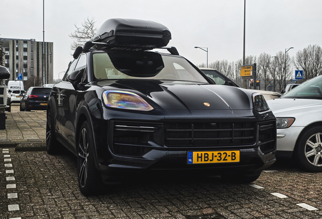 Porsche Cayenne Coupé Turbo E-Hybrid