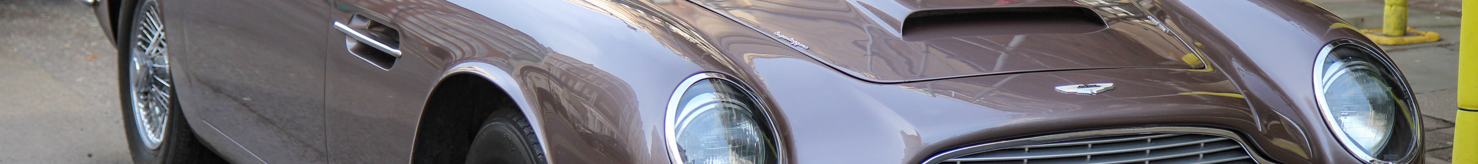 Aston Martin DB6 MKII