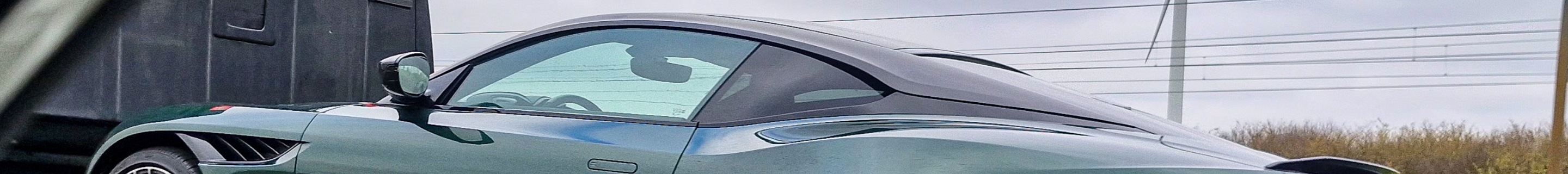 Aston Martin DBS 770 Ultimate