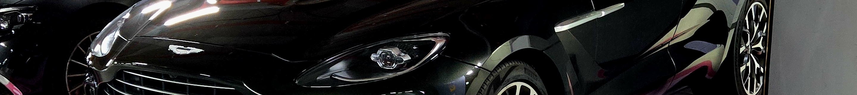 Aston Martin DBX