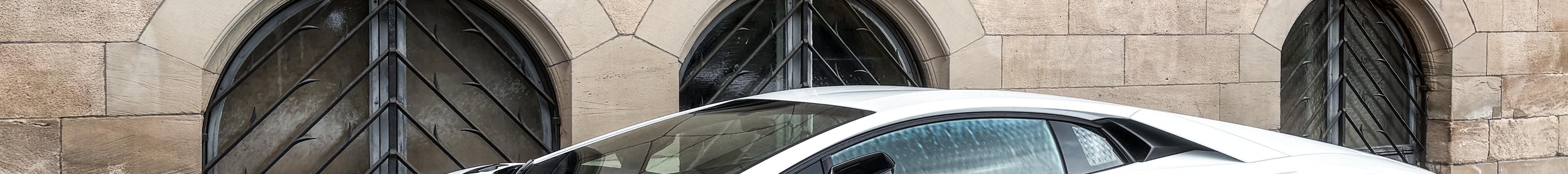 Lamborghini Aventador LP700-4