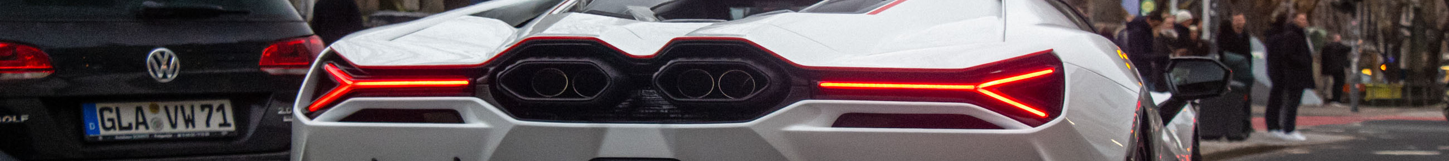 Lamborghini Revuelto