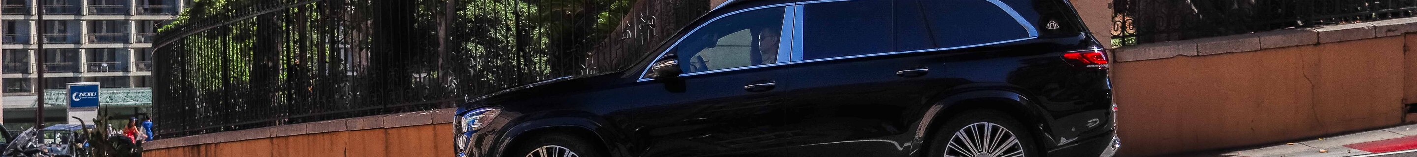 Mercedes-Maybach GLS 600