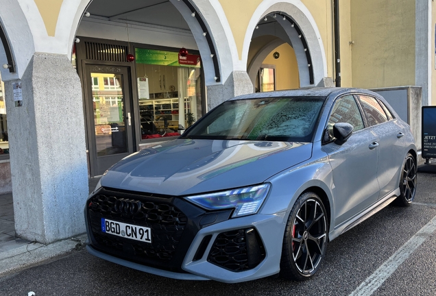 Audi RS3 Sportback 8Y