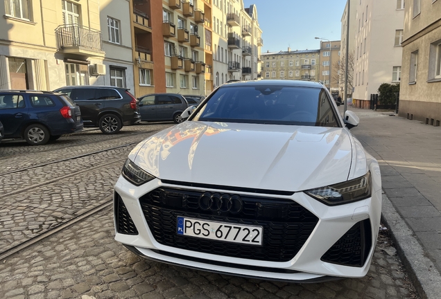 Audi RS6 Avant C8