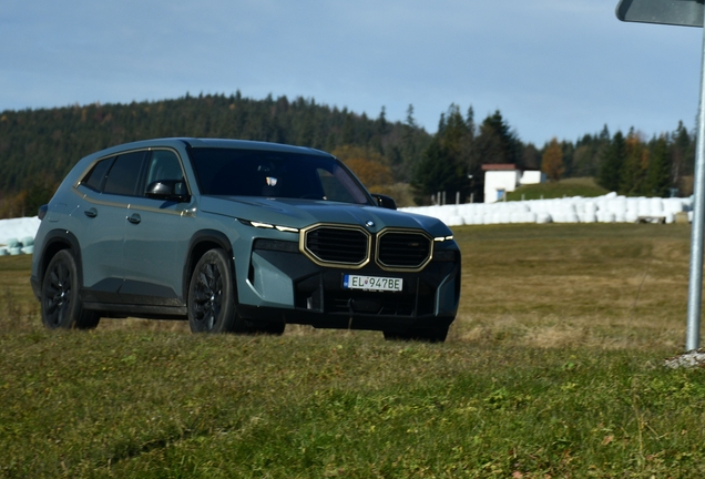 BMW XM G09